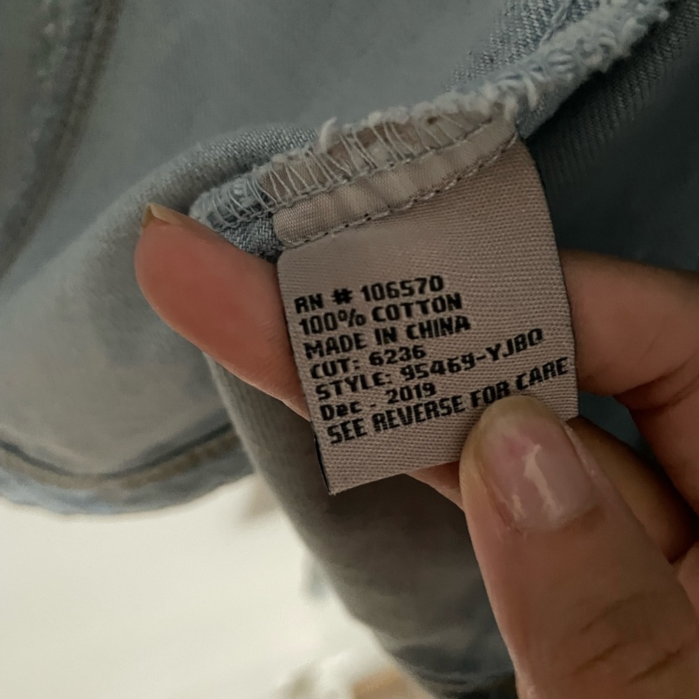 Jean jacket - Picture 4 of 6